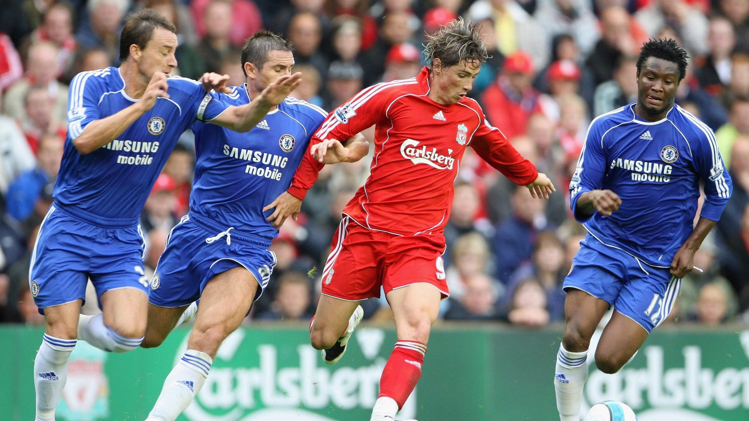 英超俱乐部引入实时数据可视化辅助战术调整实践,英超 俱乐部